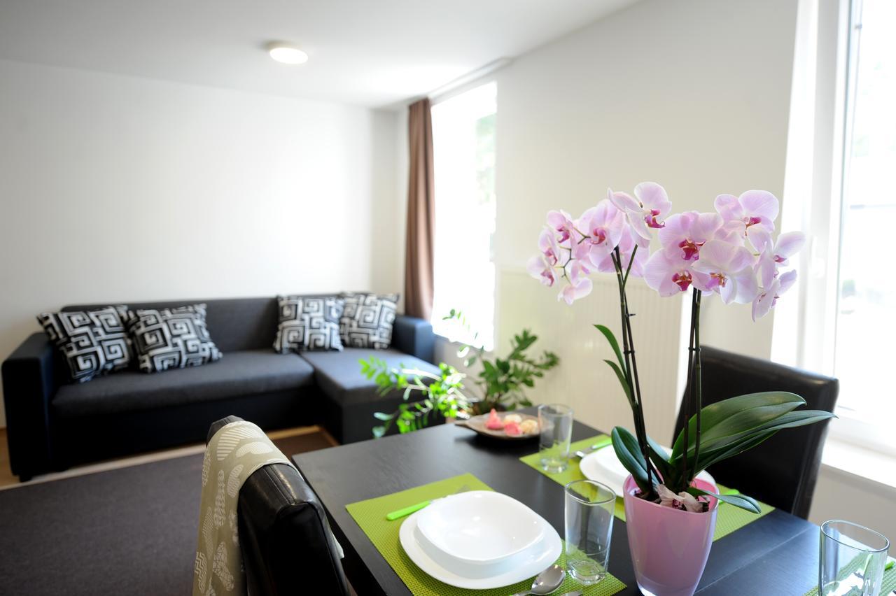 Tiszaliget Apartman Es Szallo Szolnok Eksteriør bilde